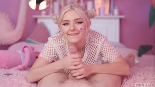 Eva Elfie - All Cute Girls Love Hot Cum On Their Faces - Blowjob-1