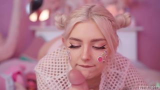 Eva Elfie - All Cute Girls Love Hot Cum On Their Faces - Blowjob-2