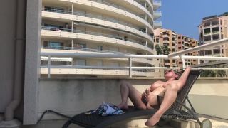 Suzie Love - suzie212love SuzieloveExposed and playing on the balcony - 04-07-2019 - SiteRip-7