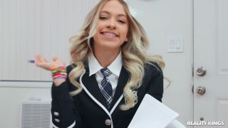 Cum On My Braces(Hardcore porn)-0