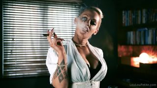 LouLou Petite Louloupetite - smokey sunday slomo smoke wtach me smoke slowly my vip members get sent every video 12-09-2021-7