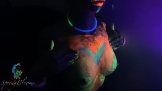 SpringbloomsNeon - Teen GF Makes him Cum and Uses Sperm from Condom Under the UV Light-9