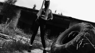 latex-girl.03755-9