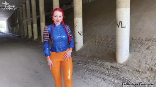 Miss Fetilici0us - Behind the Scenes.-5