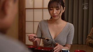 The middle-aged man who got banned from the brothel I worked at before marriage turned out to be my husband's father... Big-tits wife fell into pleasure. Kitano Mina ⋆.-4