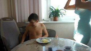 The Neighbor Invited For Breakfast And Did A Blowjob Right At The Table 1080p-0