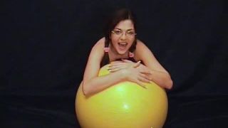 [Pornstar] KarinaHasabovaCollection Gym ball and dildo games-2