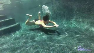 SexUnderwater e0531 Jade Milano UW Model Training (mp4)-2