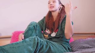 Tutorial The neighbor is watching my porn Masturbation tutorial Part 1-1