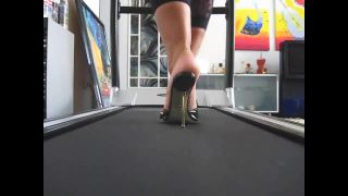 online video 7 barbara - 2008-10-18 In the Treadmill [foot fetish], sweet coco foot fetish on feet porn -7