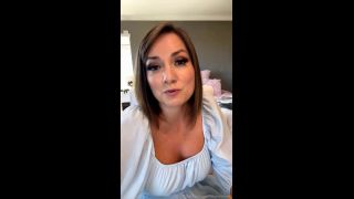 Nikole Mitchell nikolemitchell-2022-07-09-2515523845-5