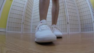 Pt 2 BuddahsPlayground - Toe Tapping In Reeboks-2