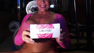 Musclemama4u Vaginal Pump And Self Fucking Machine Porn.-6