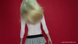 Mila Model vid 59-3