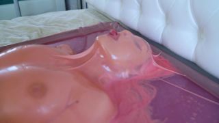 Katerina Piglet in Latex vacbed vacuum rubber Katerina Piglet 720p HD-2