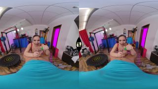 online porn video 18 Intense Workout in Gym - Sofia Lee Smartphone, little blowjob on reality -3