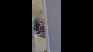 Standing 26689_fans_here_80e3b11d01a63-6