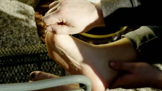 Toes pointing – Jacqueline’s Wide-7