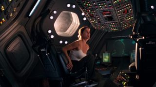 Carrie Anne Moss – Red Planet (2000) HD 1080p!!!-9