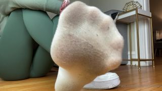 [GetFreeDays.com] FOOT FETISH - 16789 feet licking-1