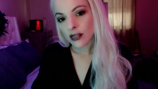 AnnieO - Sexy model annieo gives tribute to her smoking fetish fans - Smoking-0