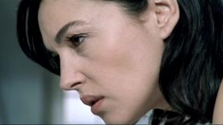 Monica Bellucci – Agents secrets (2004) HD 720p - (Celebrity porn)-8