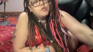 Thick And Curvy Sexy Brazilian BBW Milf in Latex Smokes and Fucks Her Bellybutton-6