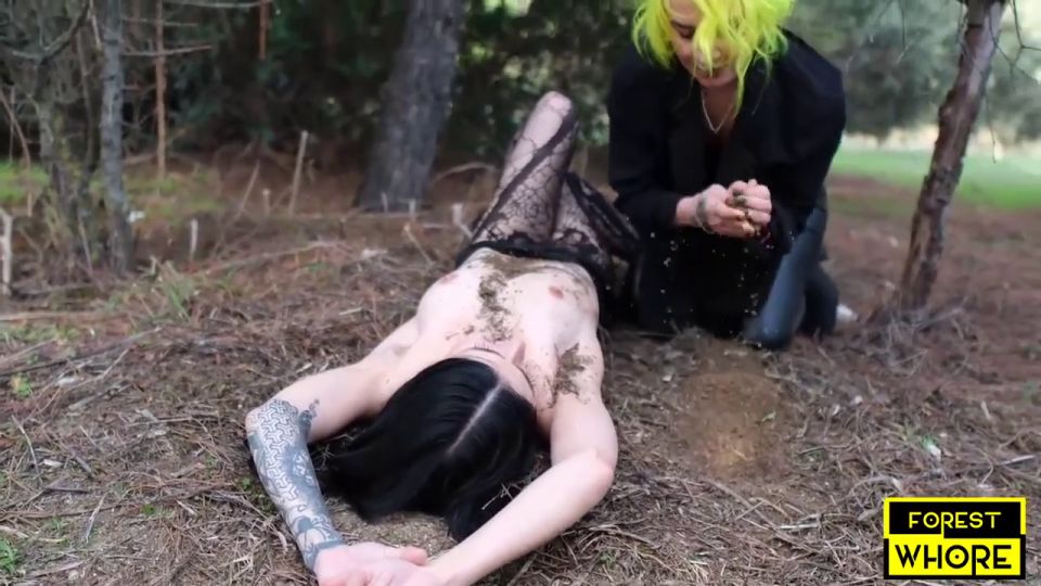 7137 Forest Whore & Kaitlyn Katsaros Extreme Dirty Public Games