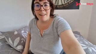 Me gusta chupar pollas y corridas con semen creampie Evita Camila milf caliente-5