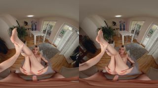 2K VR: Luna B-Bunny Begs for Anal - Belgian VR Porn!-0
