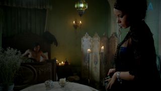 Jessica Parker Kennedy, Hannah New, etc – Black Sails s01e01 (2014) HD 1080p - [Celebrity porn]-3