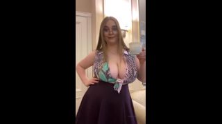 [Onlyfans] lucylaistner -04-06-2020-44784763--0