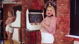 LouLou Petite Louloupetite - its fun day friday mortal kombat xxxx 26-02-2021-0