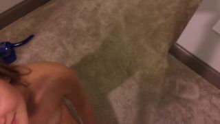 Sexy_Amateur_Striand_Sucks_Cock_Dongfriends_-2