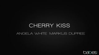 Cherry Kiss videotitle-0