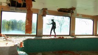 7939 Derelict Swimming Pool - Mistress Hannah Price-7
