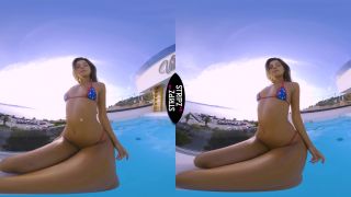 Pool Party! - Melena Maria Rya Oculus, Go 4K VRvid-2