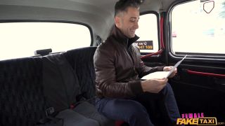 Sofia Lee - Anal Gaping on the Backseat - Anal-1