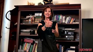 Lynn 58 years old Mature Pleasure on mature porn -1