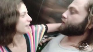 Sex Vlog Loirinha deu mole no elevador, pediu pau na buceta e tomou gozada na cara-5