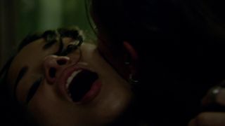 Jessica Parker Kennedy, Clara Paget – Black Sails s02e05 (2015) HD 1080p - [Celebrity porn]-3