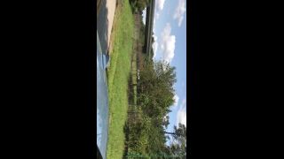 Ellie Brooks - mrselliebrooks () Mrselliebrooksalittleroadsidefunnexttoabusyhi-1