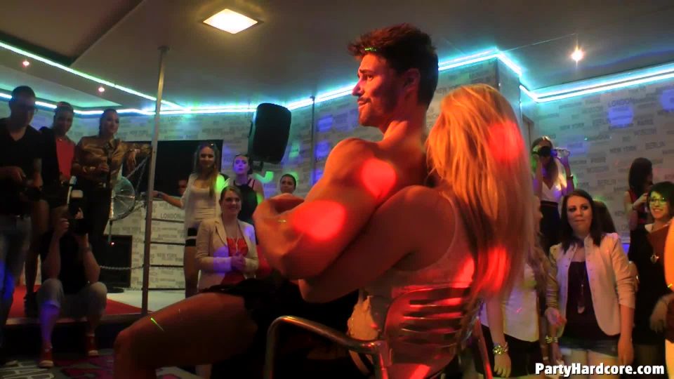 free xxx video 35 hardcore sex between mom and son / hardcore / hardcore porn
