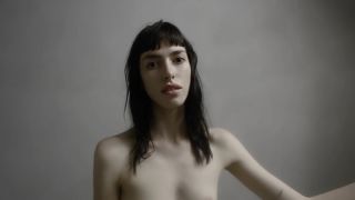 Touch me i'm sick-9
