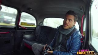 Hot Fuck After Sexy Backseat Photos (Nathaly Cherie & Andy)-1
