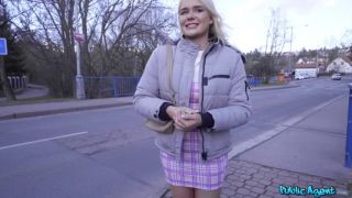 Gina Varney - British tourist sucks Czech dick - 2020, All Sex, Blowjo ...-6