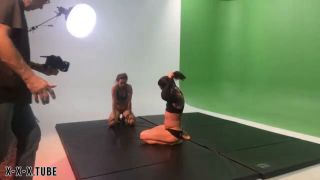 Lora Cross Bts Female Fighting Lora Vs Tapered P  Lora Cross   Abs-4