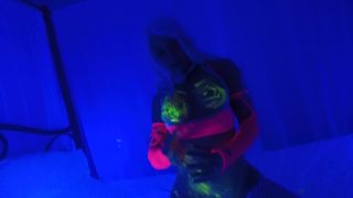 SecretCrush - Succubus POV Fucking & Blowjob Covers Ass In UV Body Paint-3