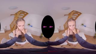 xxx video 6 Crushing Compliance Starring: Kinuski Kakku | virtual reality | reality -0