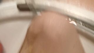 18-25 This is how I take a shower-2